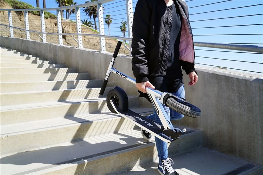 Razor A5 Air Sparkcykel