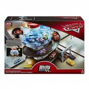Disney Cars Rust-Eze Spinning Raceway
