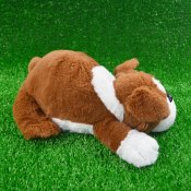 Sover og snorker interaktiv hund