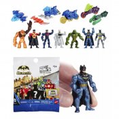 Batman i figur blind pose