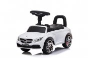 Fotgjengerbil Mercedes AMG C63 Coupe hvit