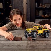 LEGO Technic Jeep Wrangler 42122