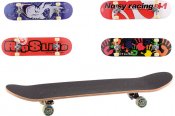 Skateboard med motiv