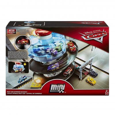 Disney Cars Rust-Eze Spinning Raceway