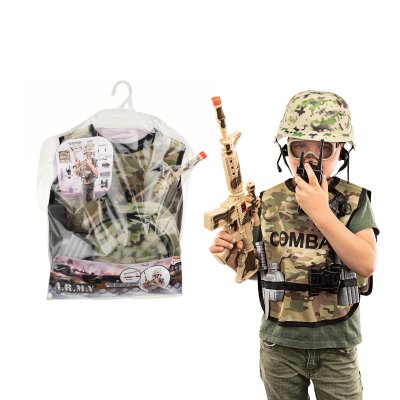 Komplett soldat drakt med tilbehør