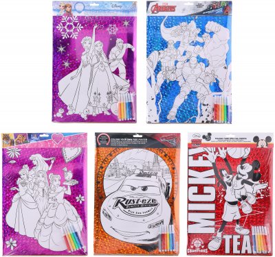 Disney coloring registrerer med markører