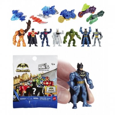 Batman i figur blind pose